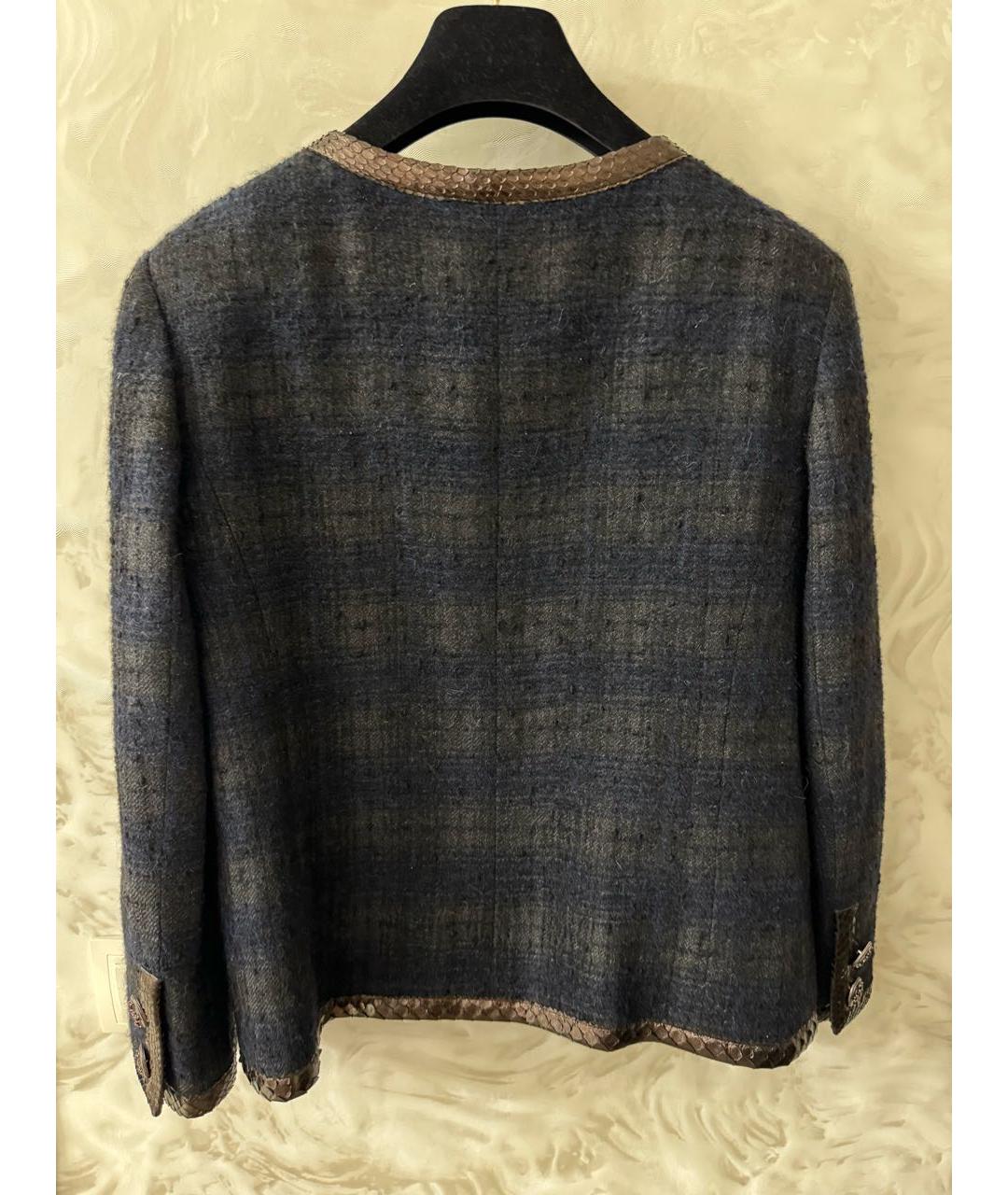 CHANEL Темно-синий твидовый костюм с юбками, фото 3