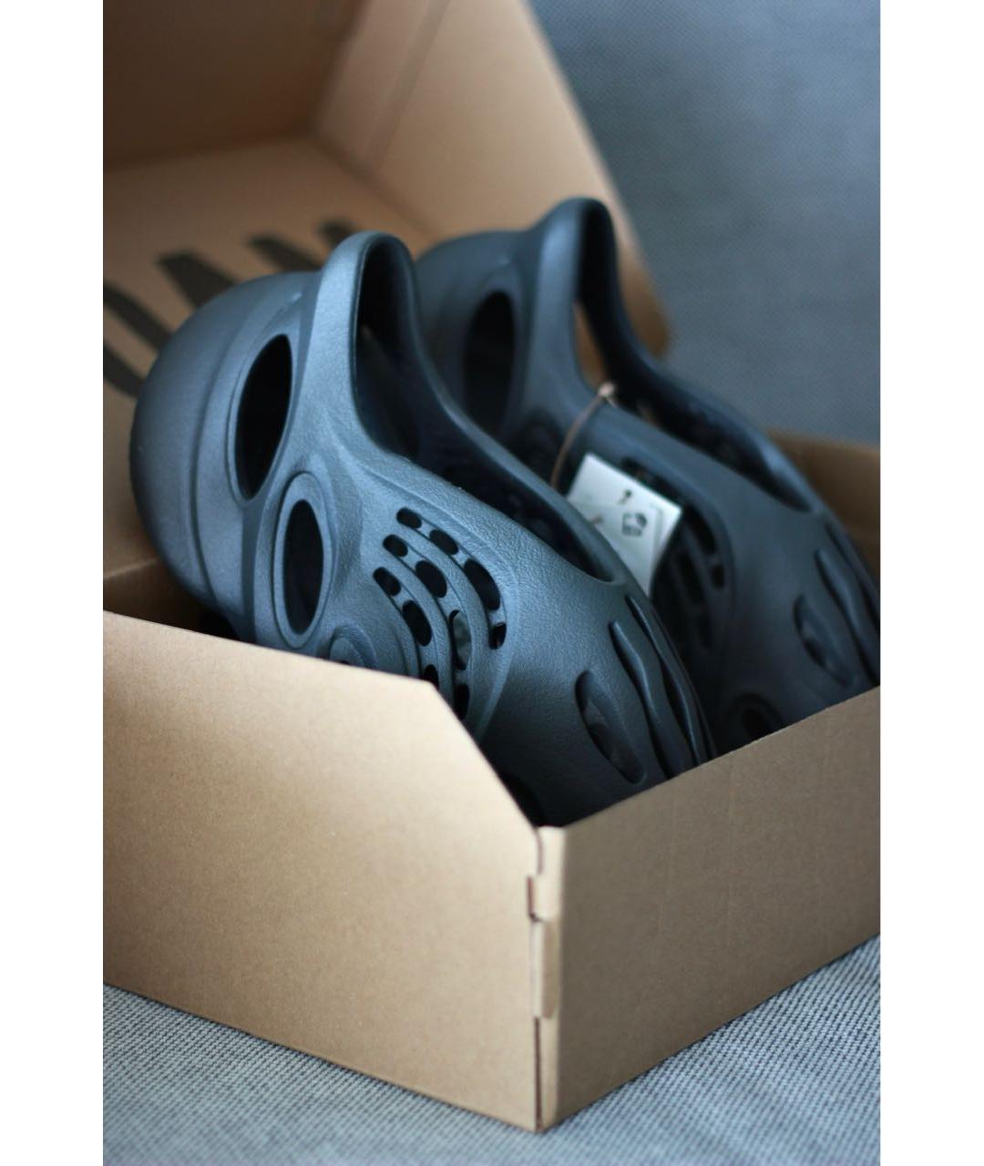 ADIDAS YEEZY Черные резиновые шлепанцы, фото 2
