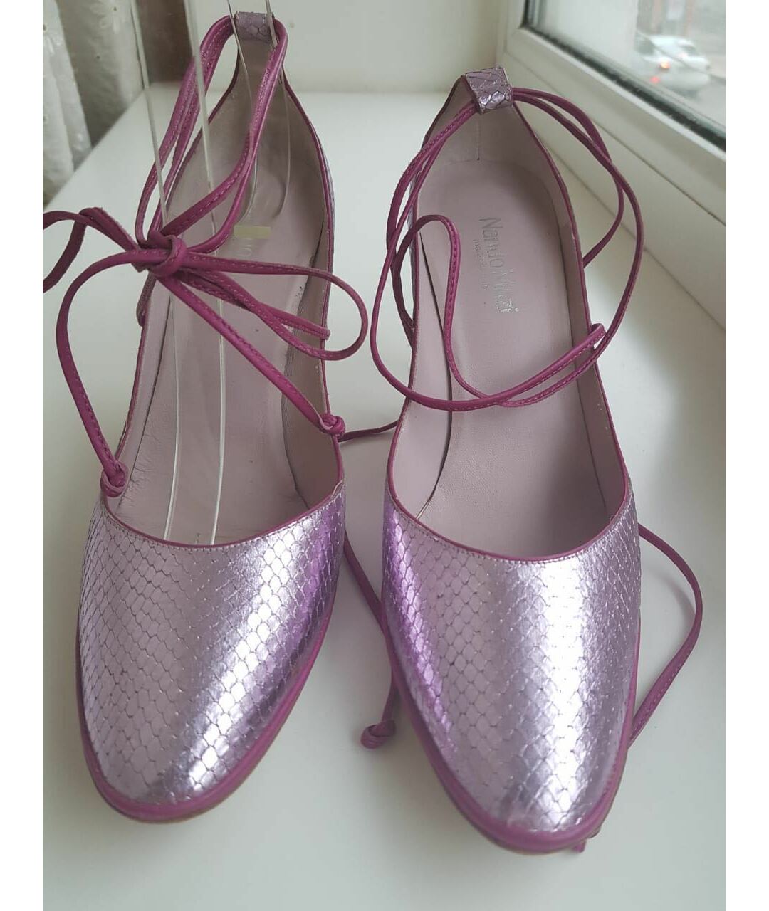 NANDO MUZI Розовые туфли из экзотической кожи, фото 2