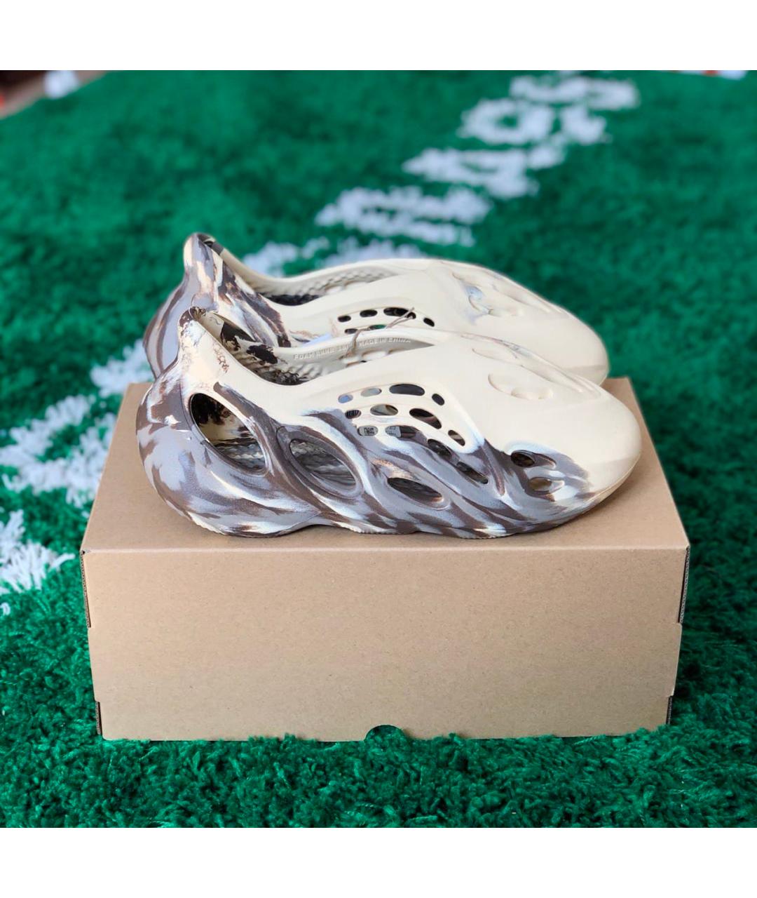 ADIDAS YEEZY Бежевые шлепанцы, фото 3