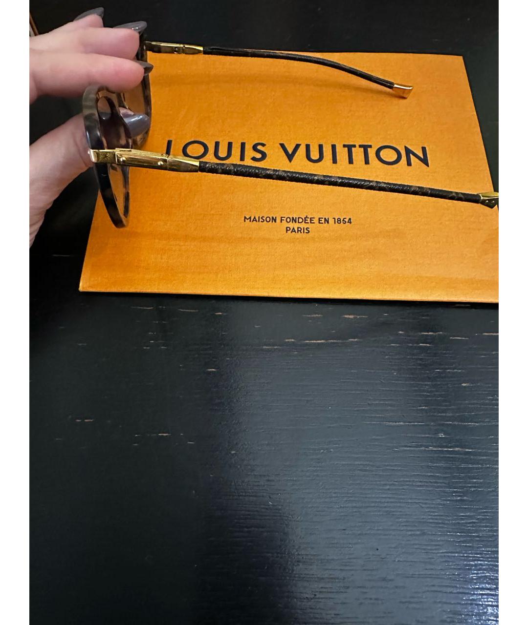 LOUIS VUITTON PRE-OWNED Коричневые солнцезащитные очки, фото 3