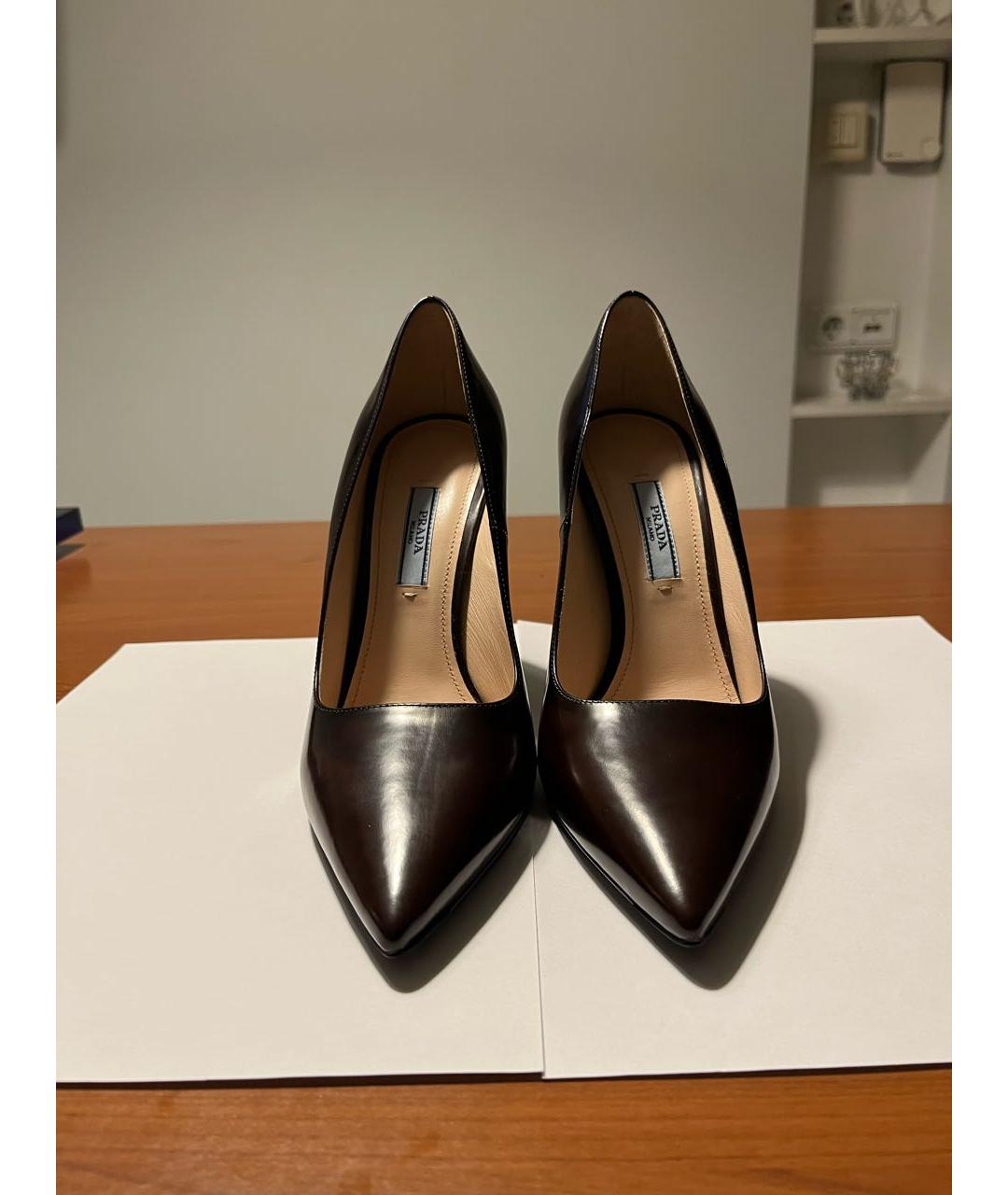 PRADA Коричневые кожаные туфли, фото 2