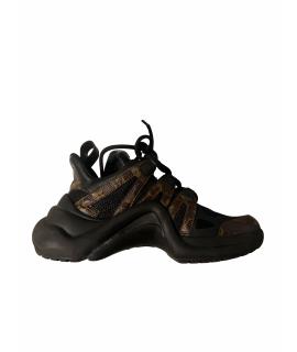 LOUIS VUITTON Кроссовки