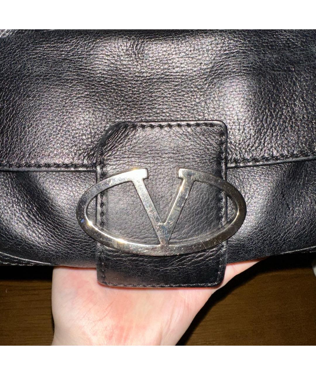 VALENTINO Черная кожаная сумка с короткими ручками, фото 5