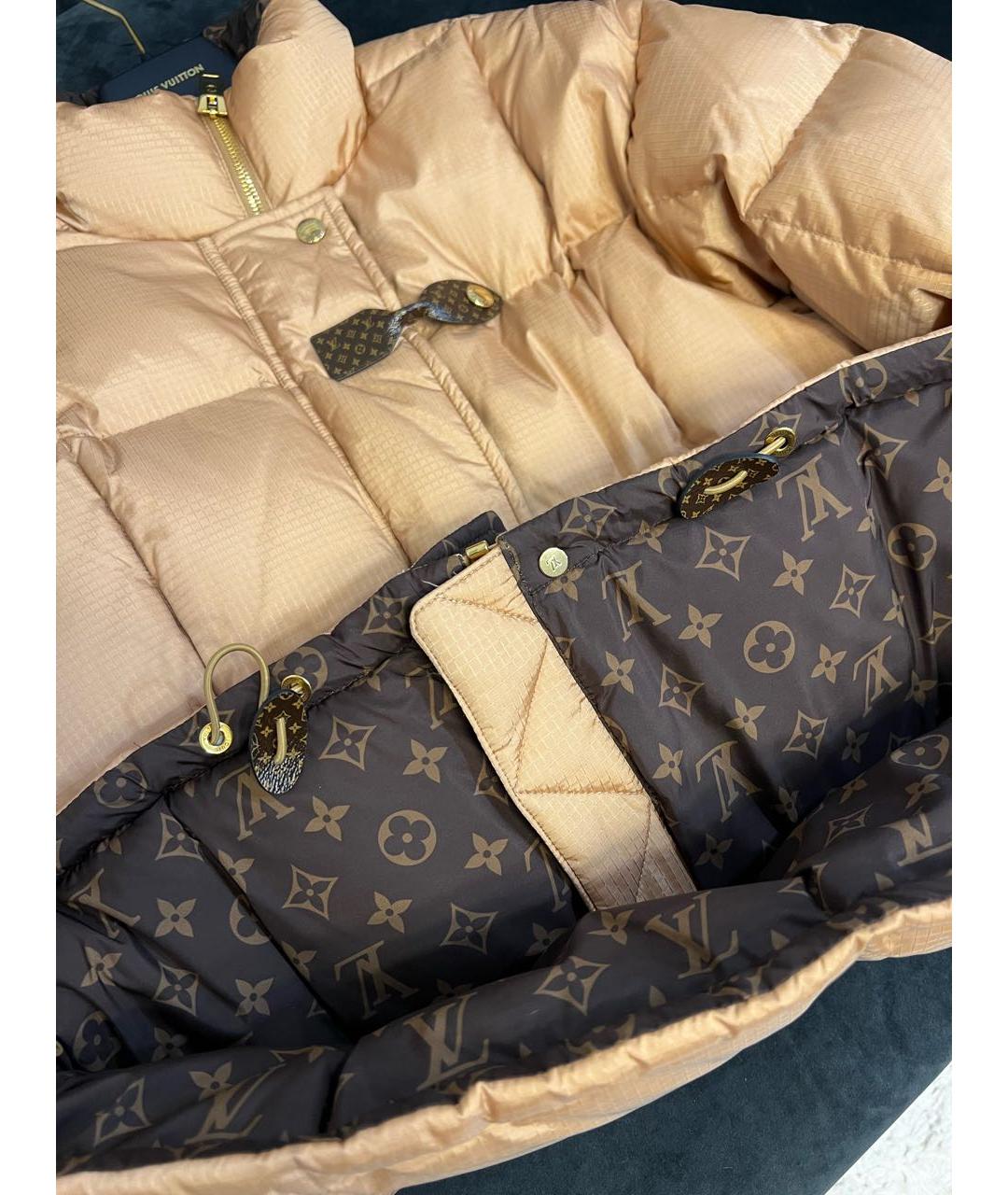 LOUIS VUITTON Горчичный пуховик, фото 4