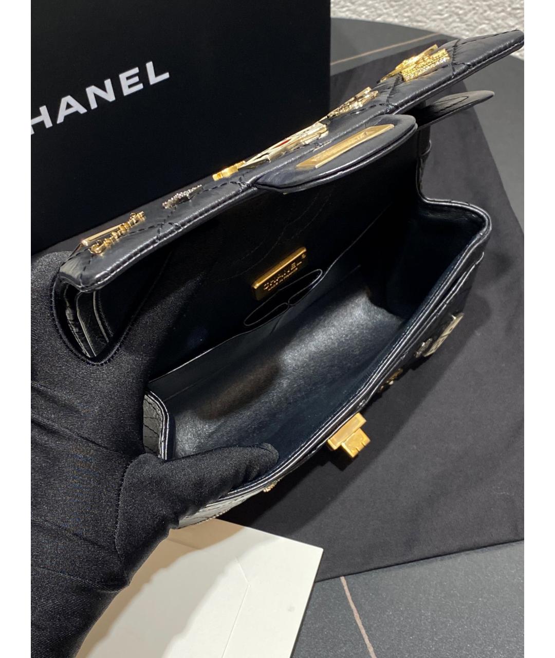 CHANEL Черная кожаная сумка через плечо, фото 4