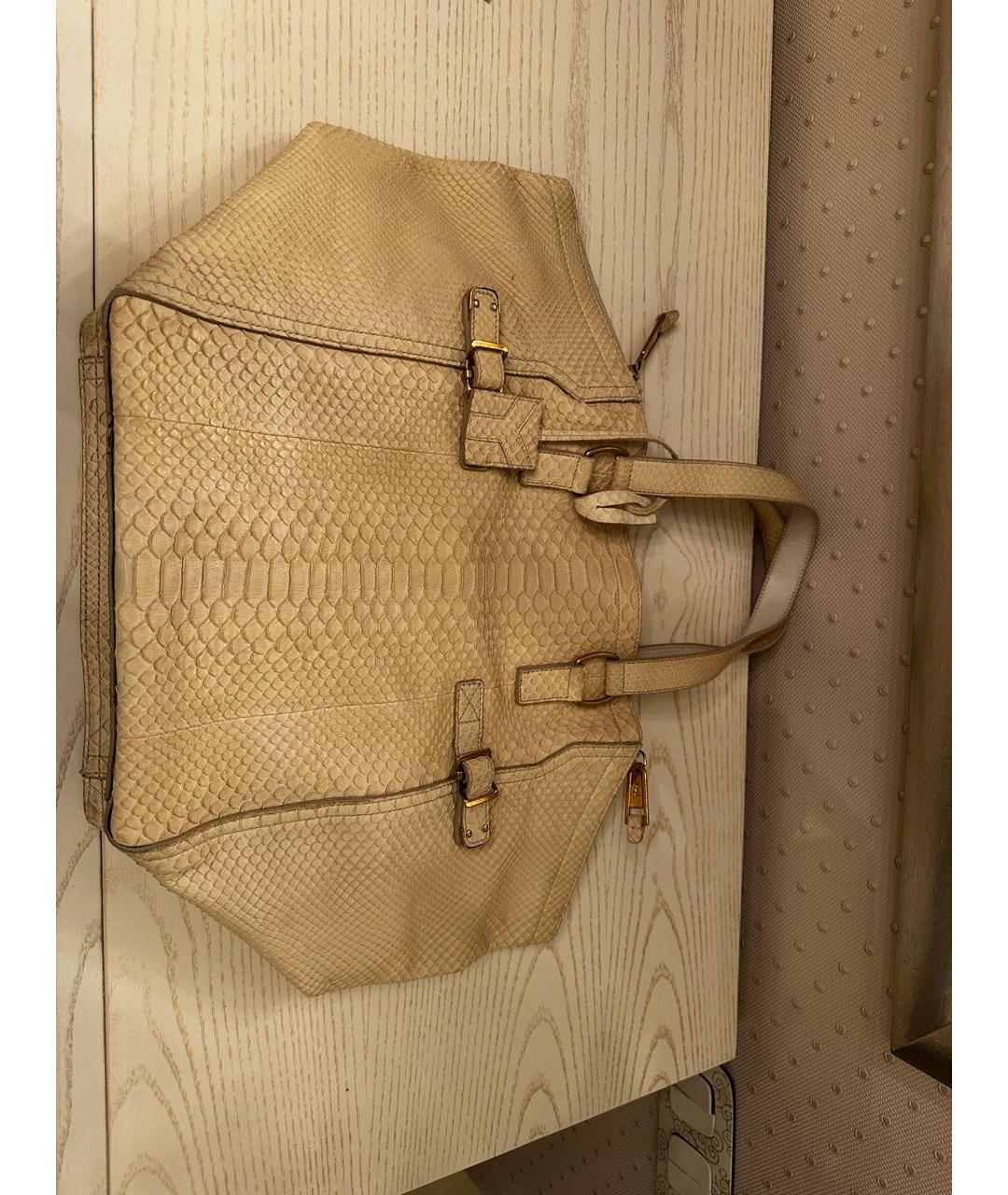 SAINT LAURENT Бежевая сумка с короткими ручками из экзотической кожи, фото 7