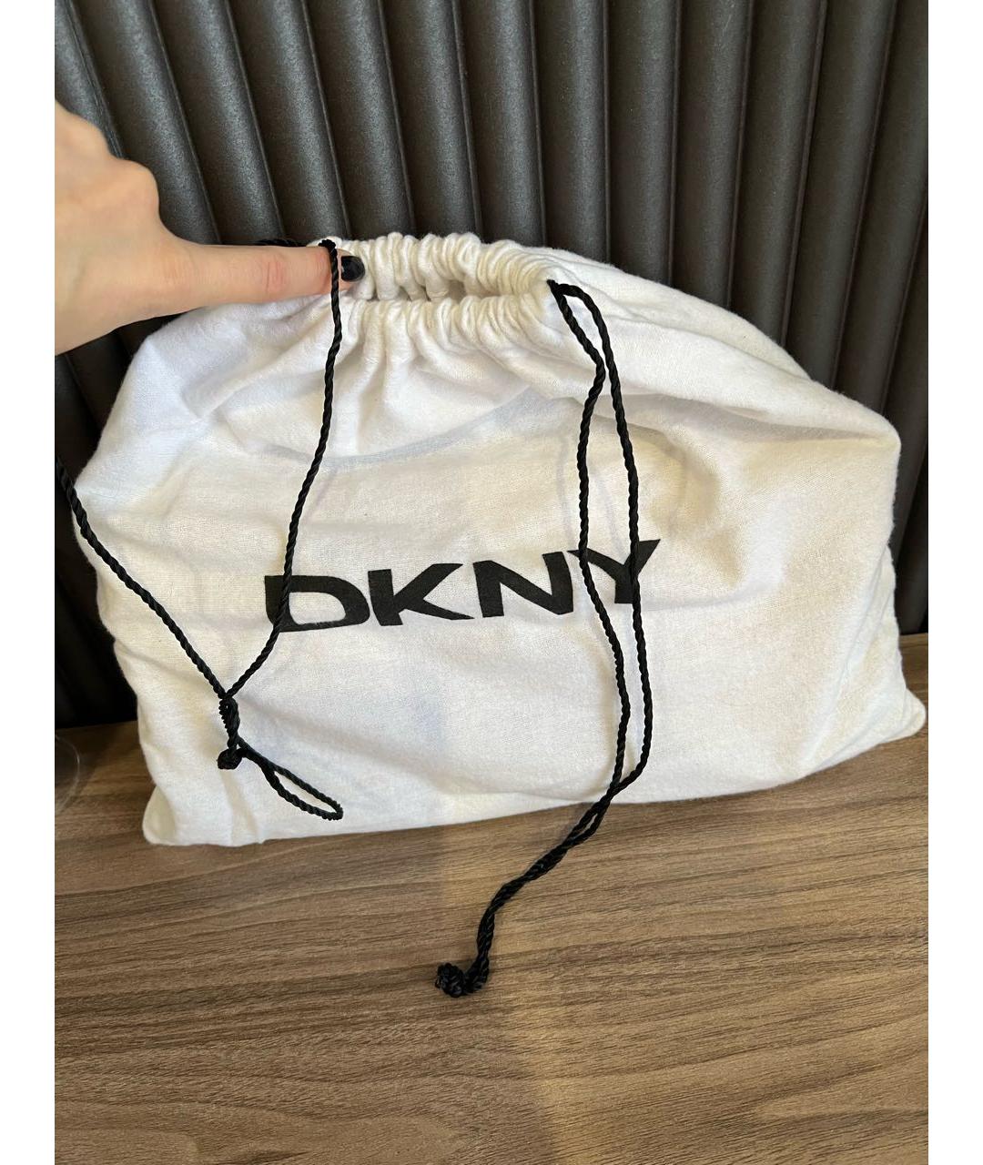 DKNY Бежевая кожаная сумка с короткими ручками, фото 8