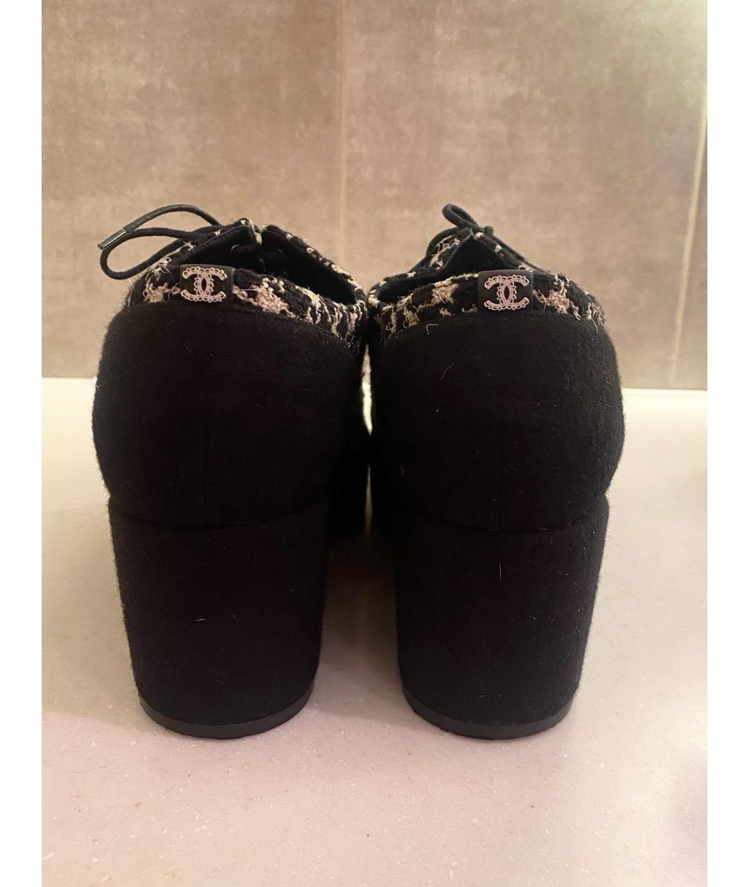 CHANEL PRE-OWNED Черные замшевые ботинки, фото 4