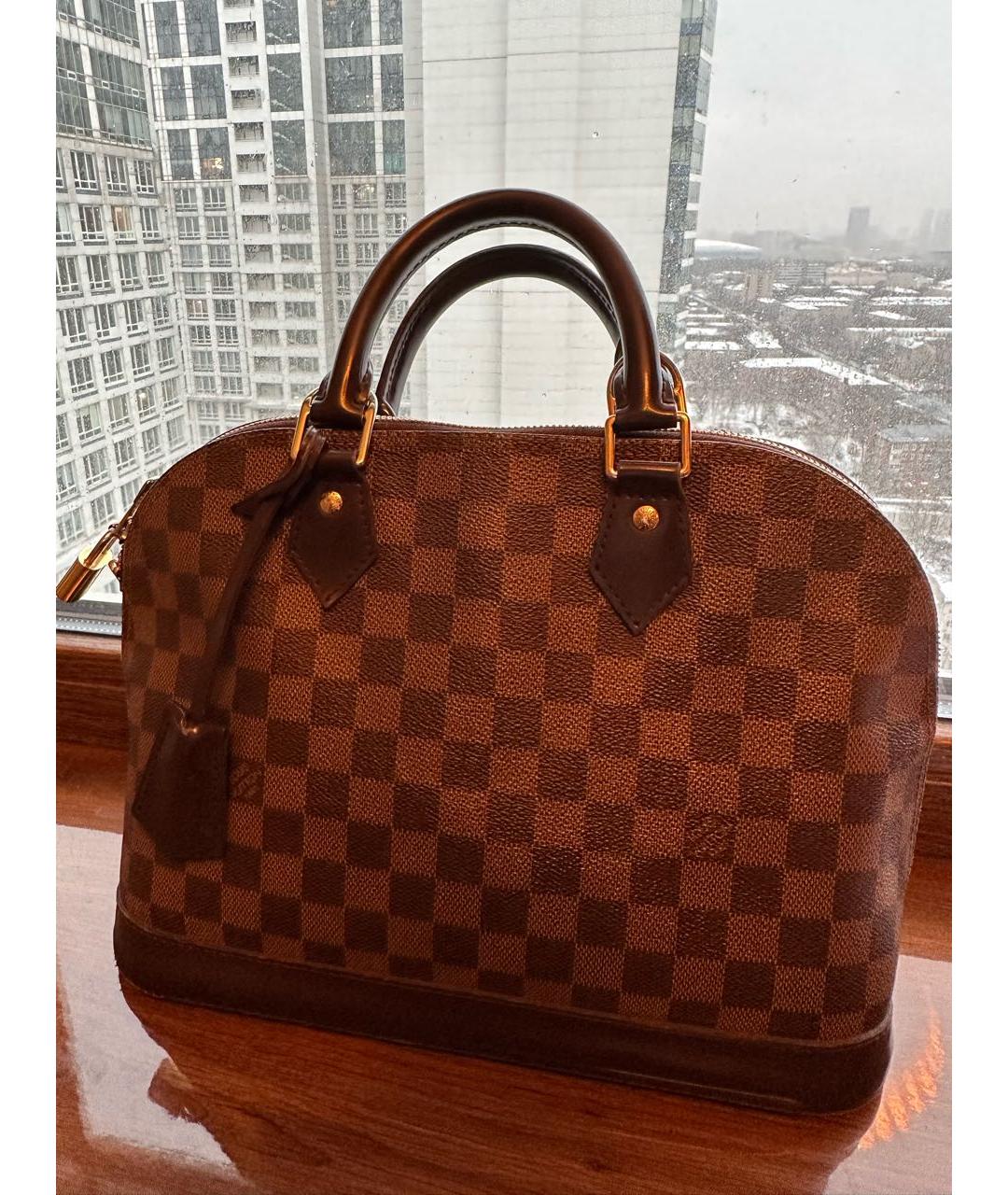 LOUIS VUITTON PRE-OWNED Коричневая кожаная сумка с короткими ручками, фото 2