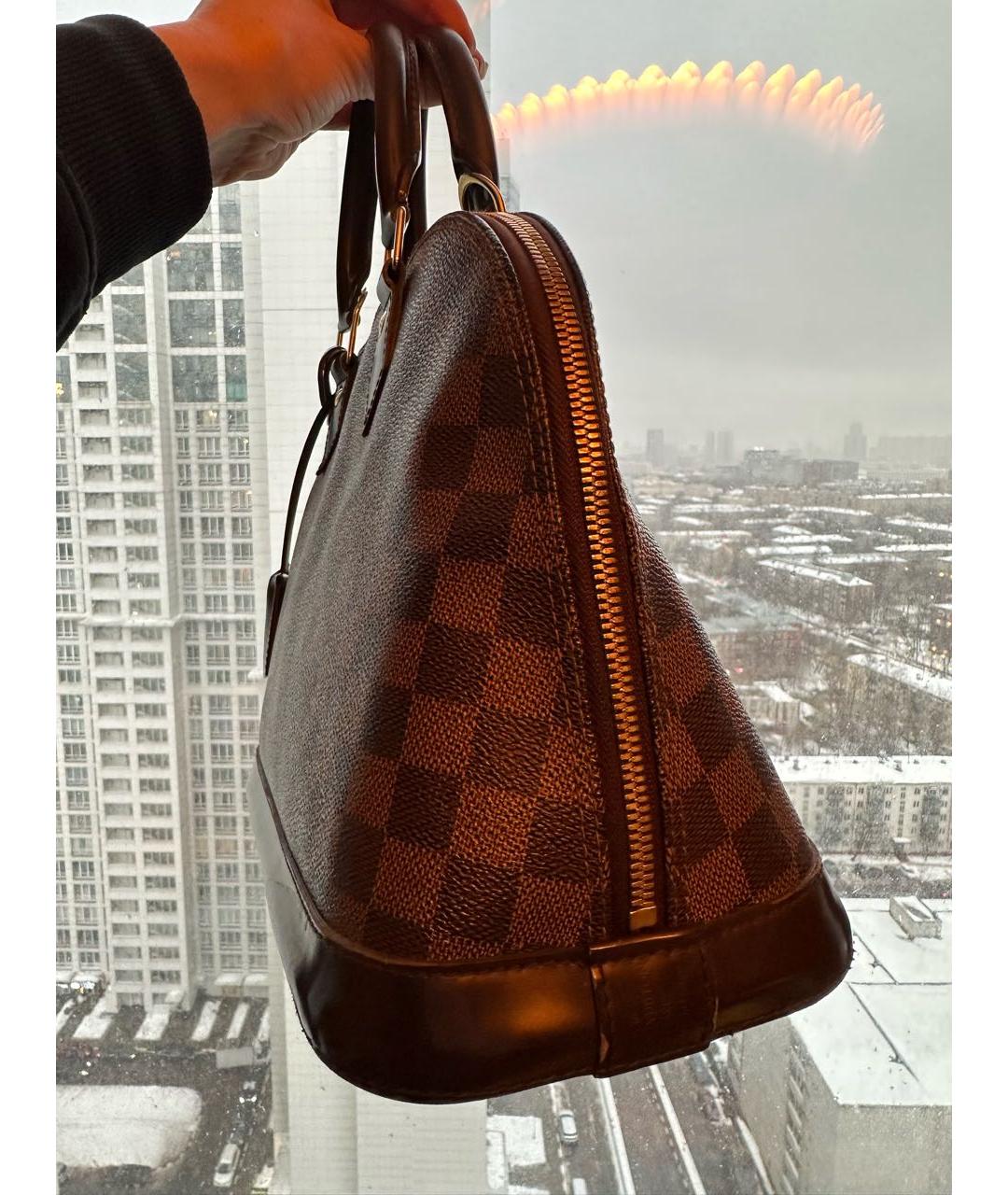 LOUIS VUITTON PRE-OWNED Коричневая кожаная сумка с короткими ручками, фото 4