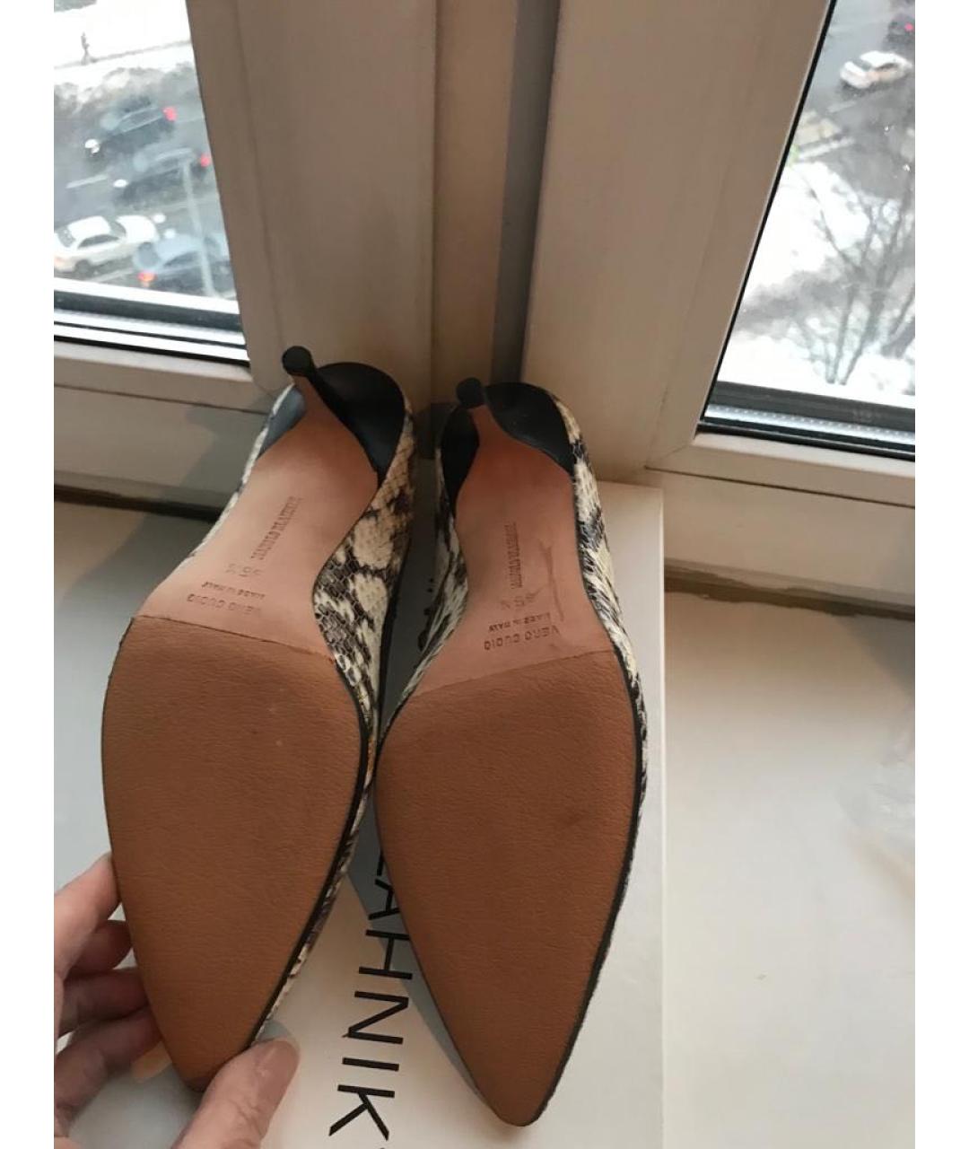MANOLO BLAHNIK Мульти туфли из экзотической кожи, фото 4