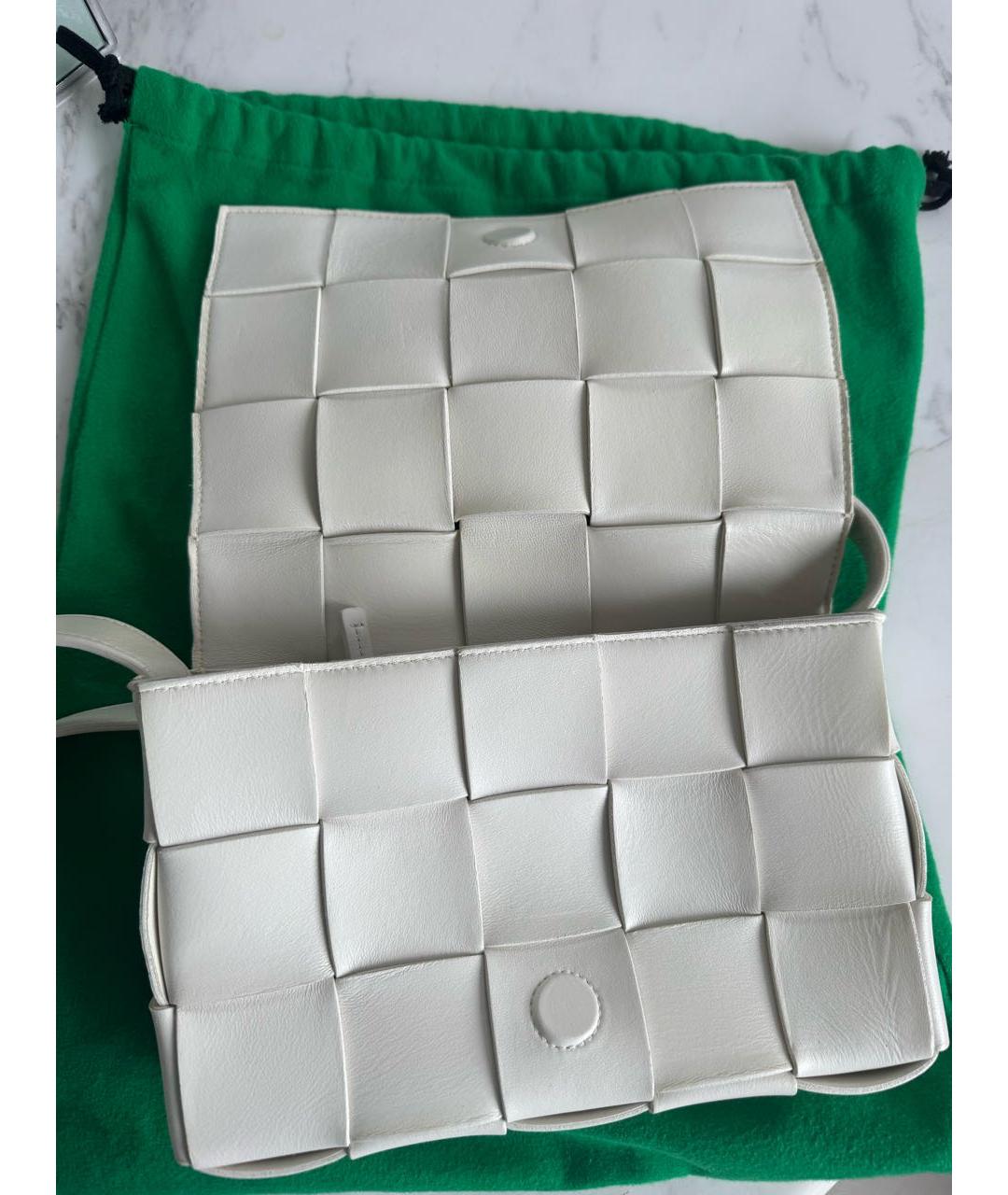 BOTTEGA VENETA Белая кожаная сумка через плечо, фото 2