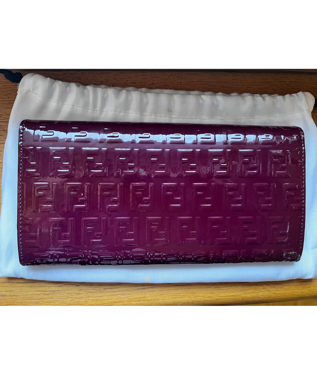 FENDI Фиолетовый кошелек из лакированной кожи, фото 4