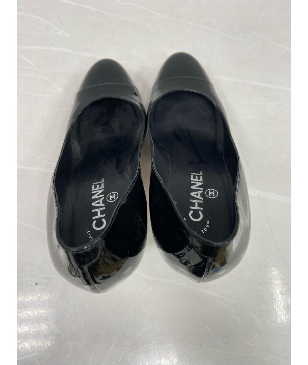 CHANEL Черные туфли из лакированной кожи, фото 3