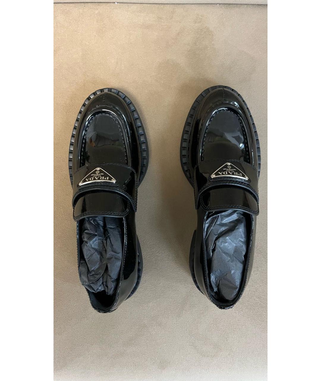PRADA Черные лоферы из лакированной кожи, фото 3