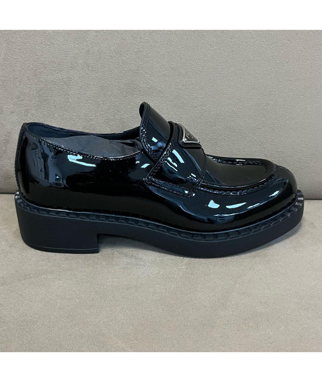 PRADA Черные лоферы из лакированной кожи, фото 8