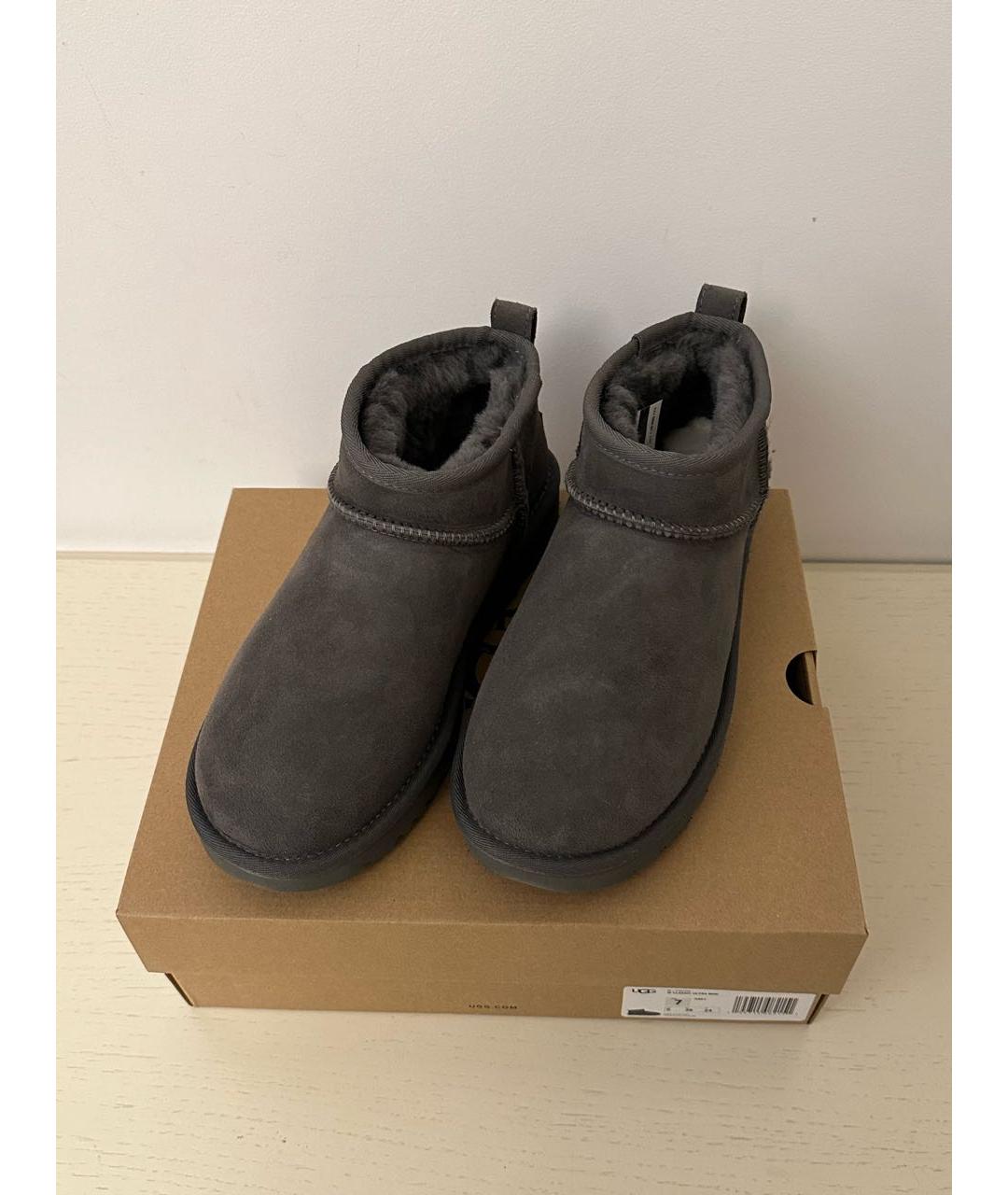 UGG AUSTRALIA Серые ботинки, фото 3