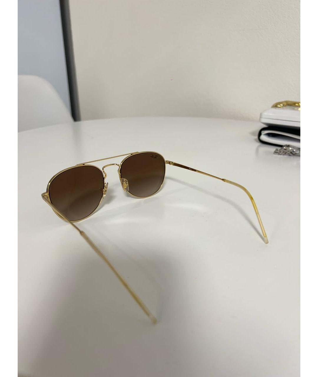 RAY BAN Коричневые металлические солнцезащитные очки, фото 4