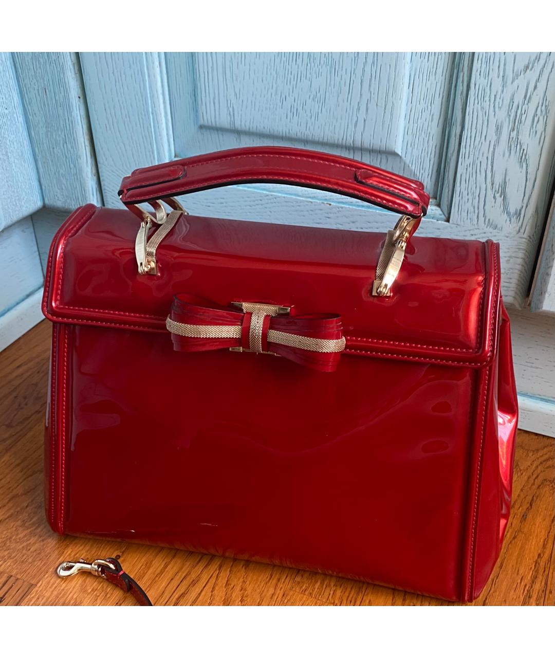 VALENTINO Красная сумка с короткими ручками из лакированной кожи, фото 7