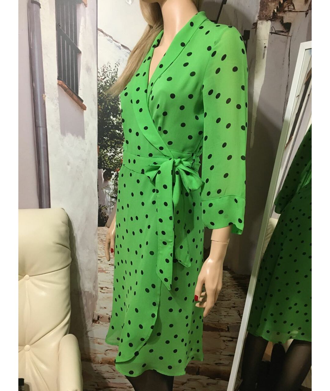GANNI Зеленые вискозное повседневное платье, фото 4