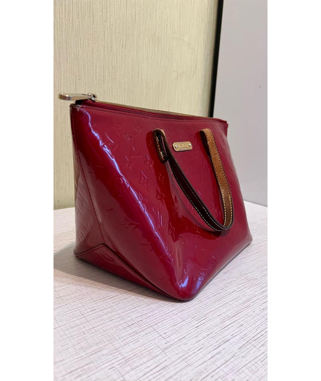 LOUIS VUITTON Красная сумка с короткими ручками из лакированной кожи, фото 5