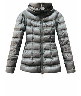 MONCLER Пуховик