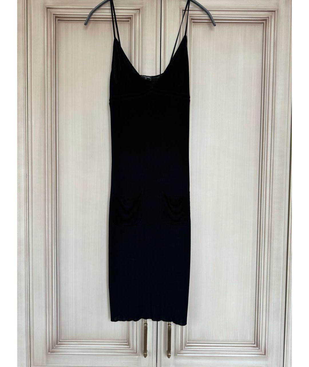 CHANEL PRE-OWNED Черное шелковое платье, фото 2