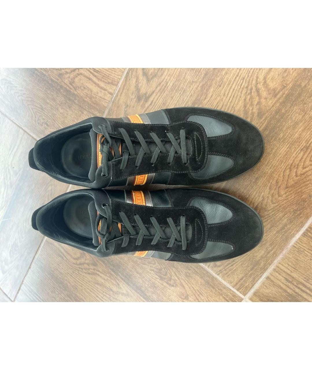 LOUIS VUITTON PRE-OWNED Черные замшевые низкие кроссовки / кеды, фото 2