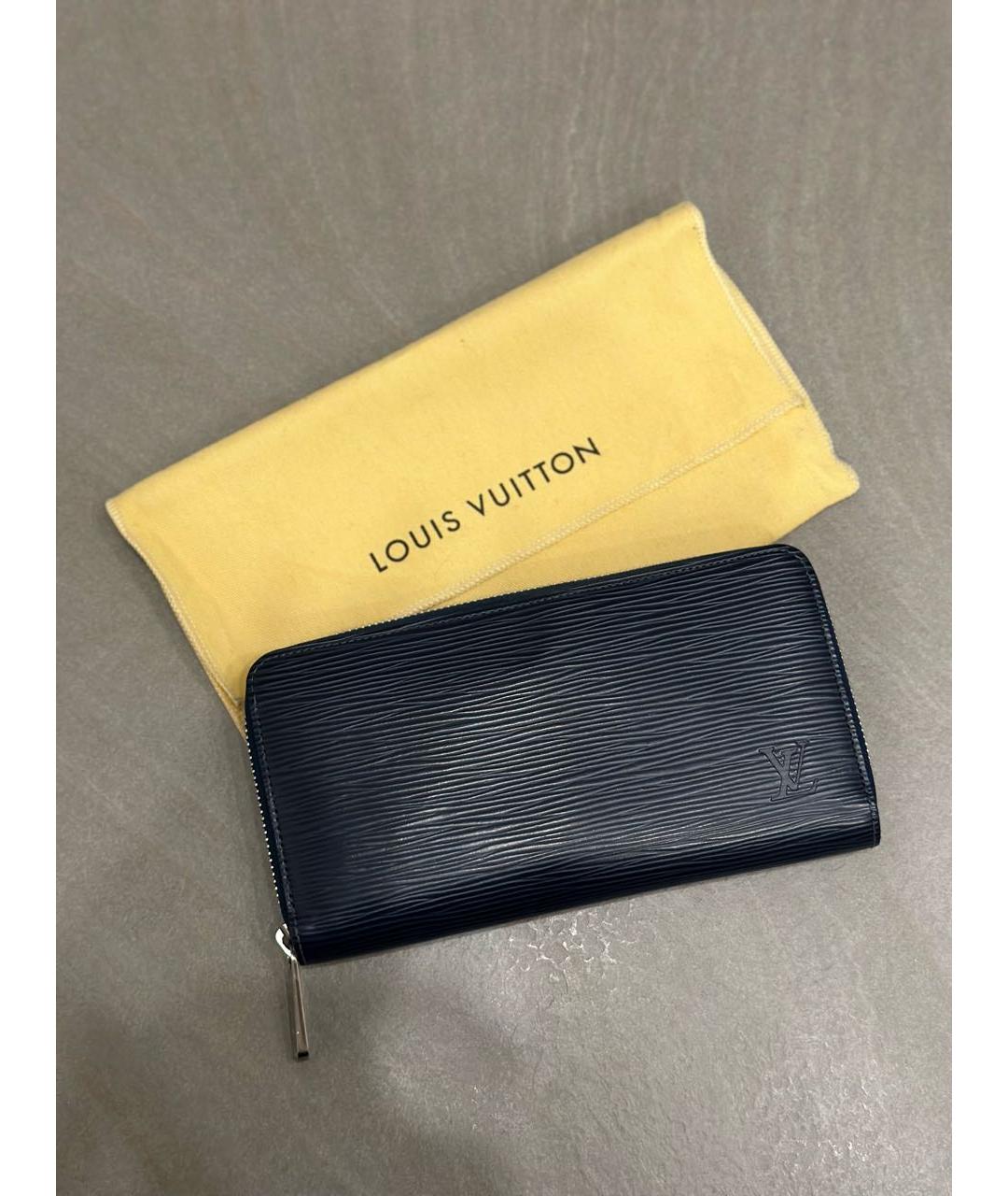 LOUIS VUITTON Темно-синий кожаный кошелек, фото 5