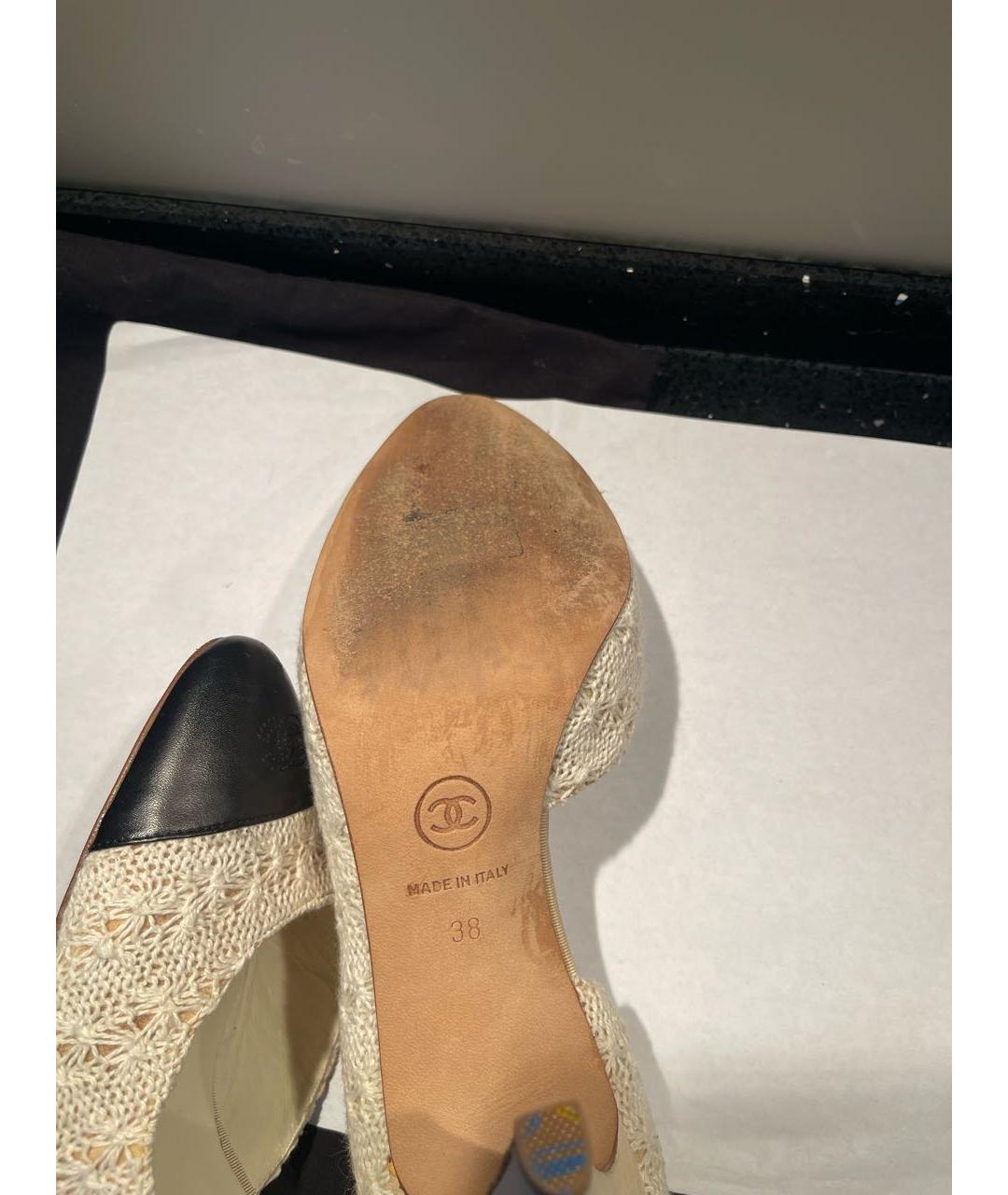 CHANEL PRE-OWNED Белые текстильные туфли, фото 6