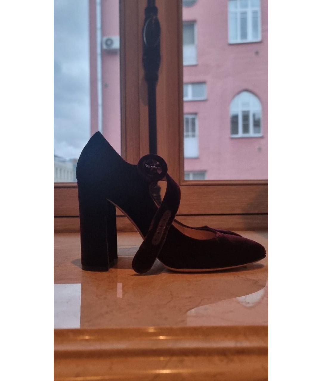 GIANVITO ROSSI Бордовые бархатные туфли, фото 7