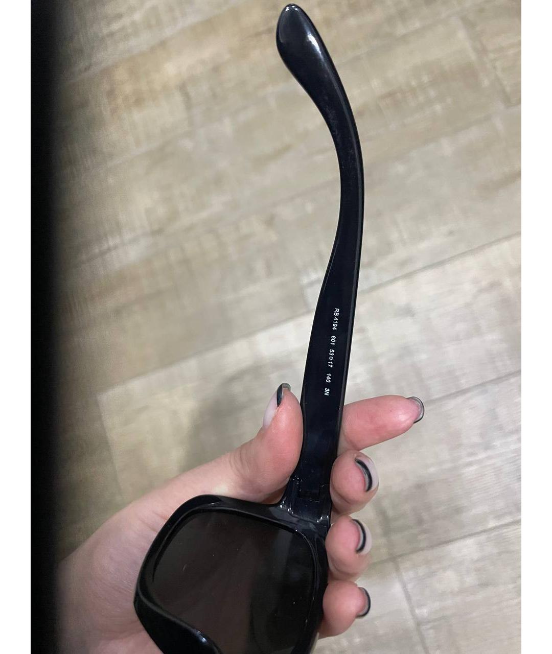 RAY BAN Черные пластиковые солнцезащитные очки, фото 3
