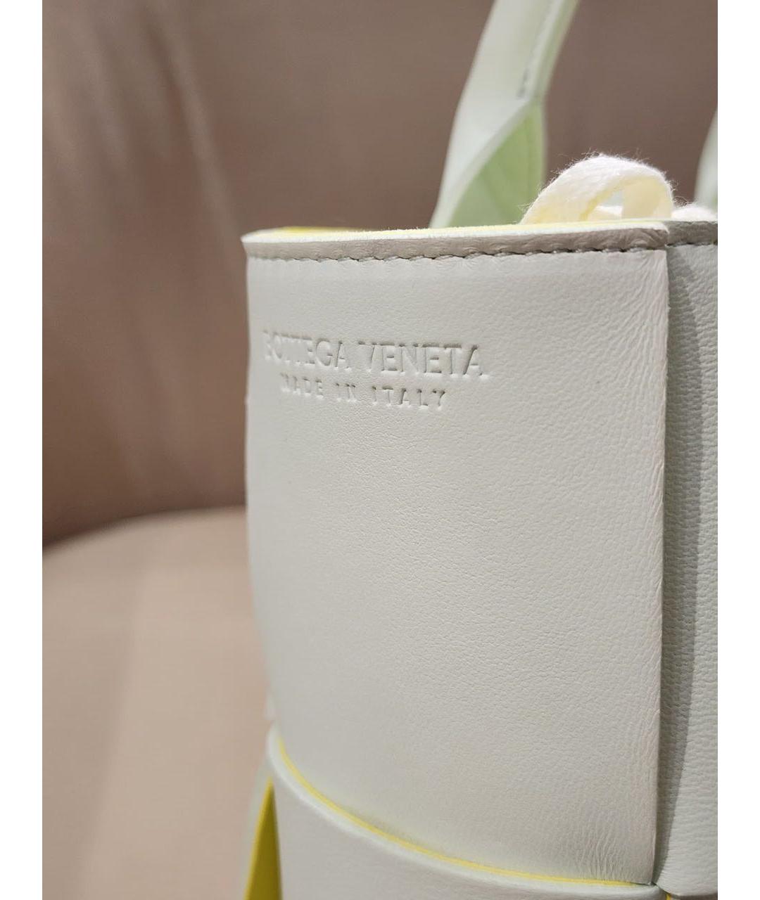 BOTTEGA VENETA Белая кожаная сумка тоут, фото 5