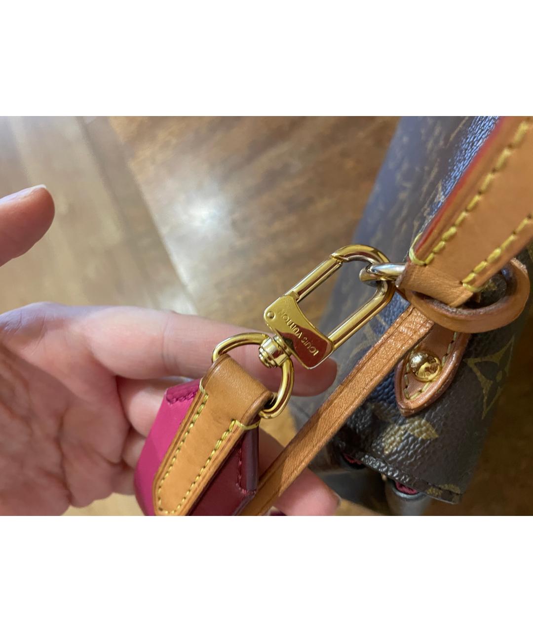 LOUIS VUITTON Коричневая сумка с короткими ручками из искусственной кожи, фото 5