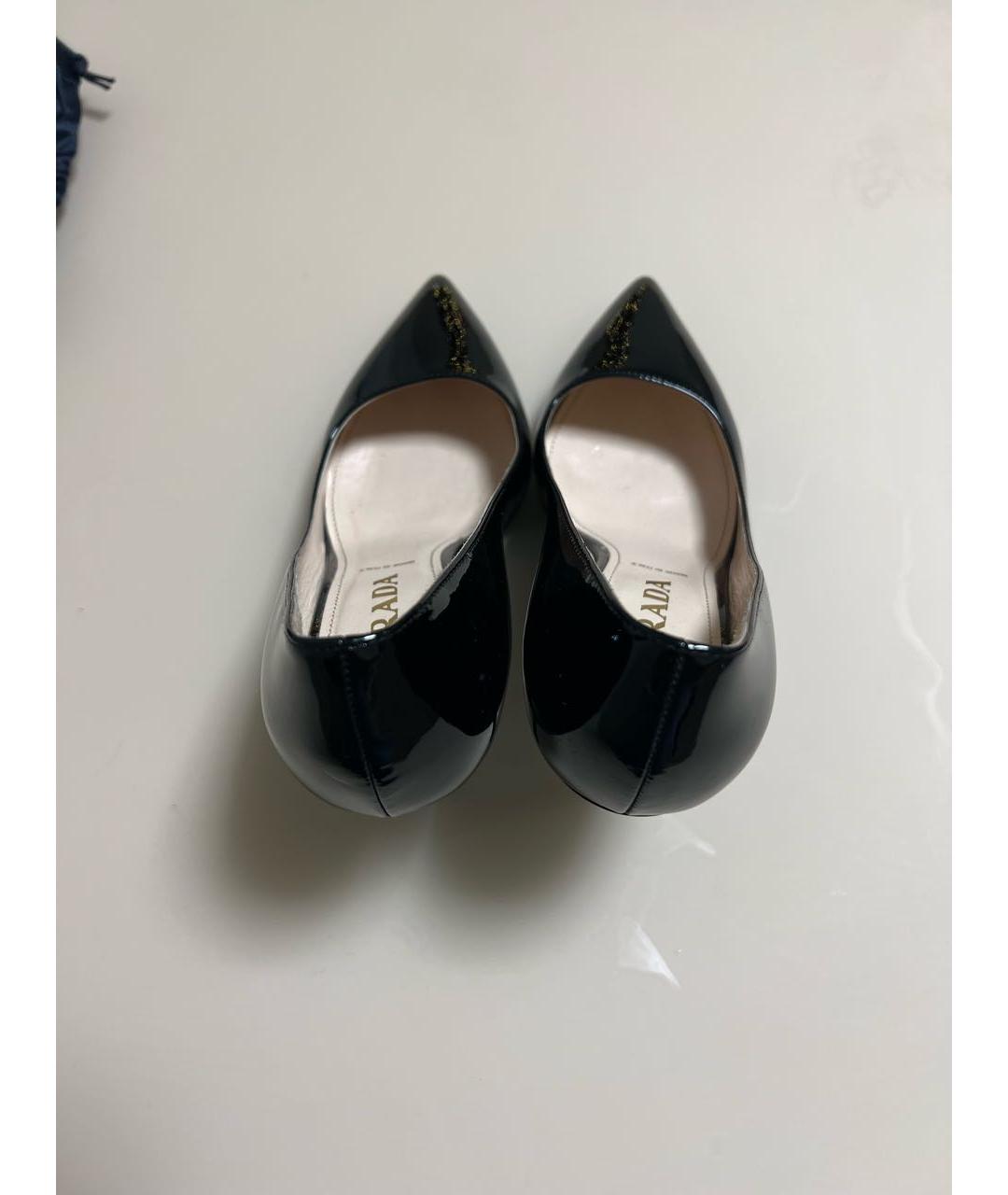 PRADA Черные туфли из лакированной кожи, фото 3