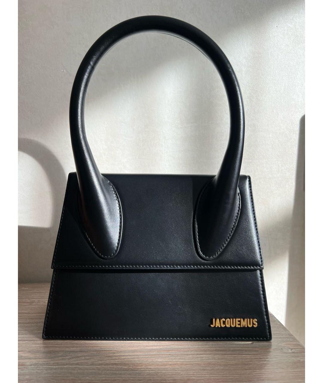 JACQUEMUS Черная кожаная сумка с короткими ручками, фото 6