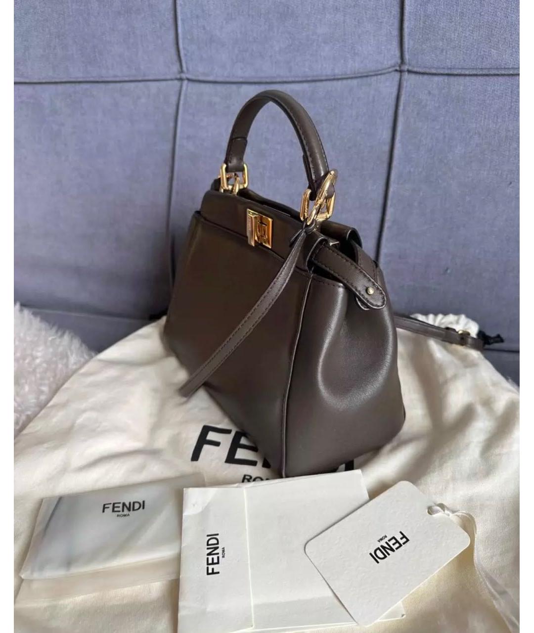 FENDI Коричневая кожаная сумка с короткими ручками, фото 4