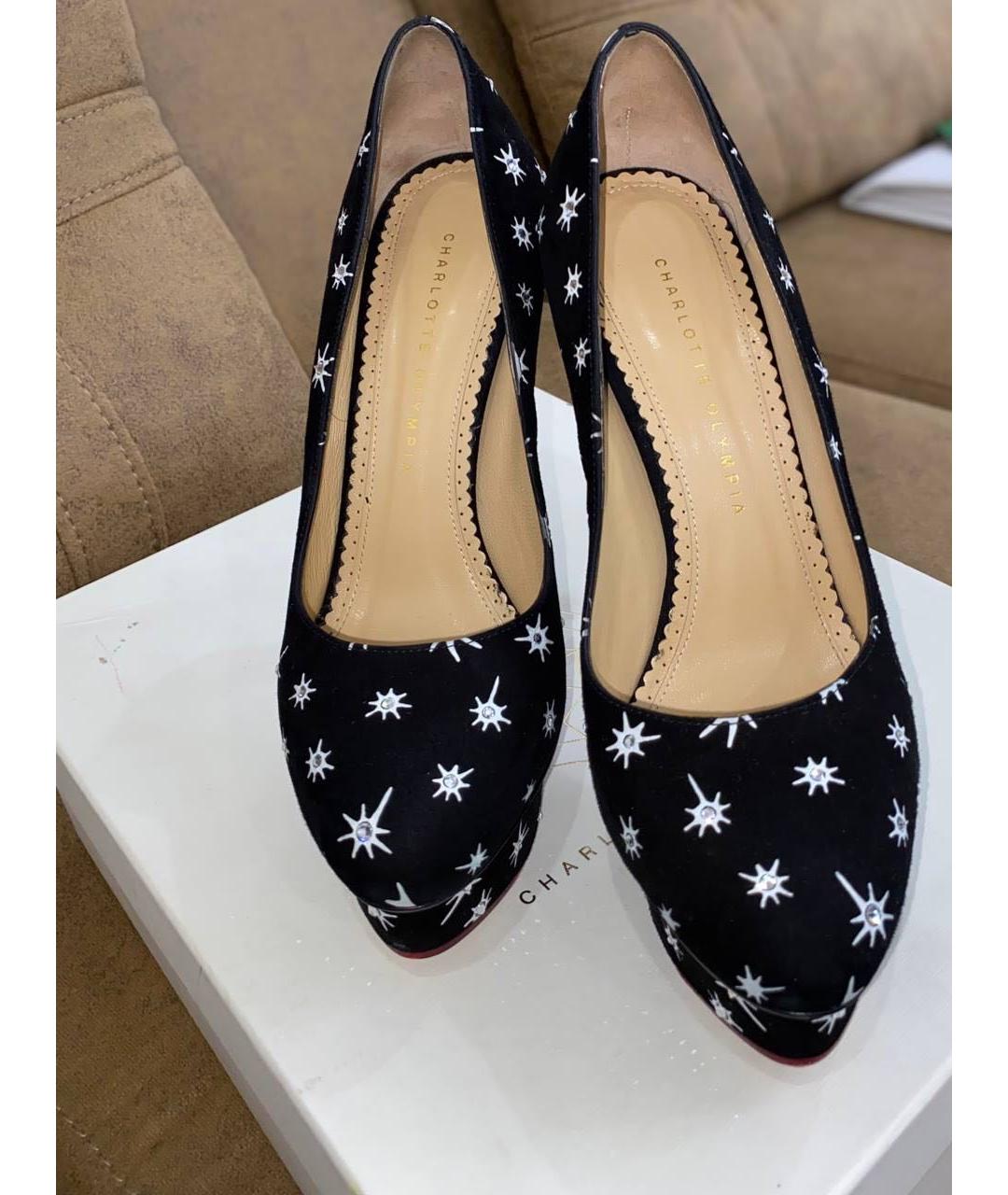 CHARLOTTE OLYMPIA Черные замшевые туфли, фото 2