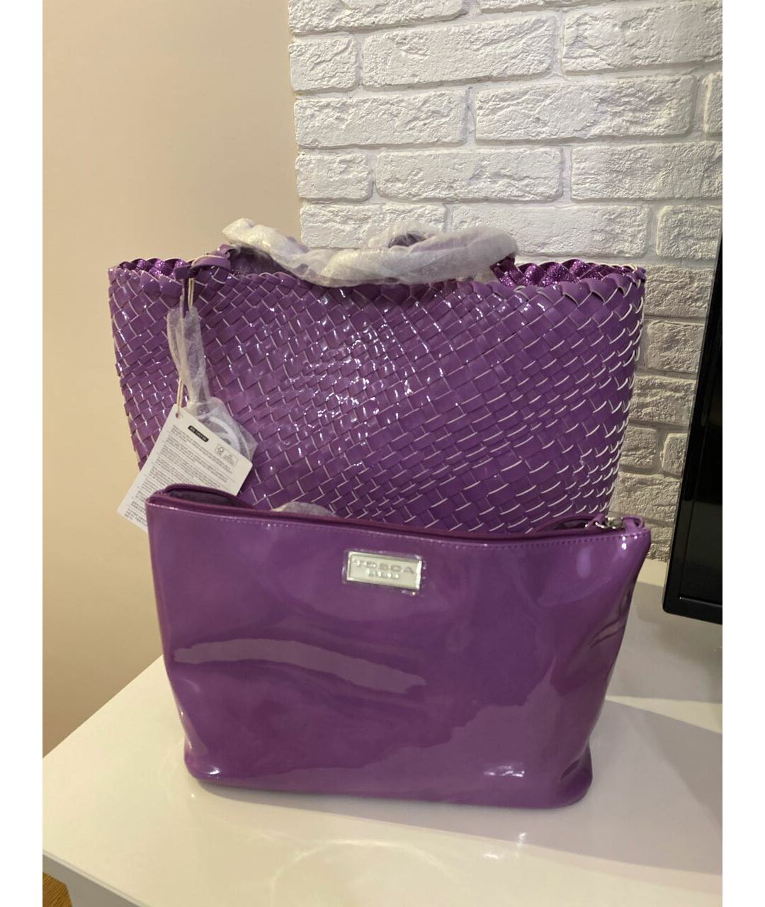 TOSCA BLU Фиолетовая пляжная сумка из лакированной кожи, фото 4