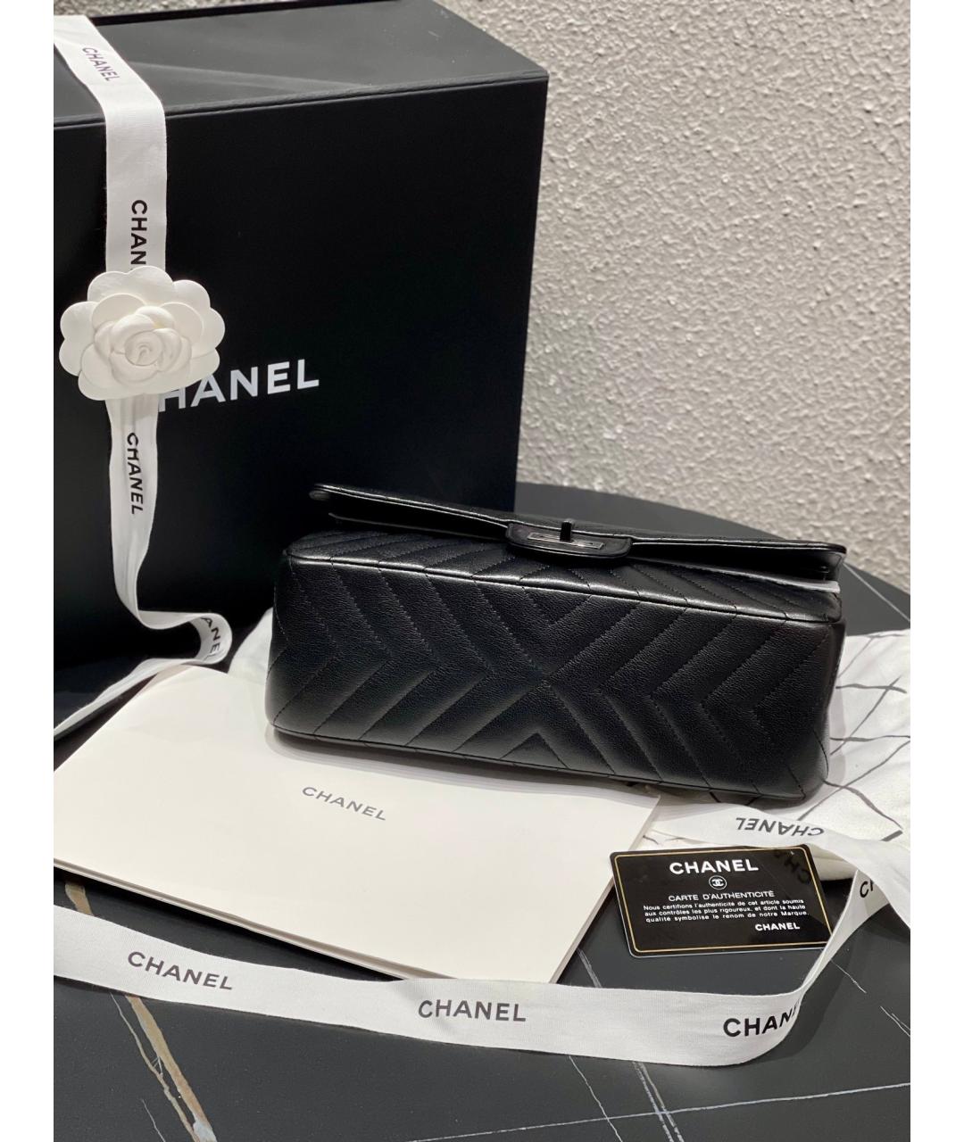 CHANEL Черная кожаная сумка через плечо, фото 6