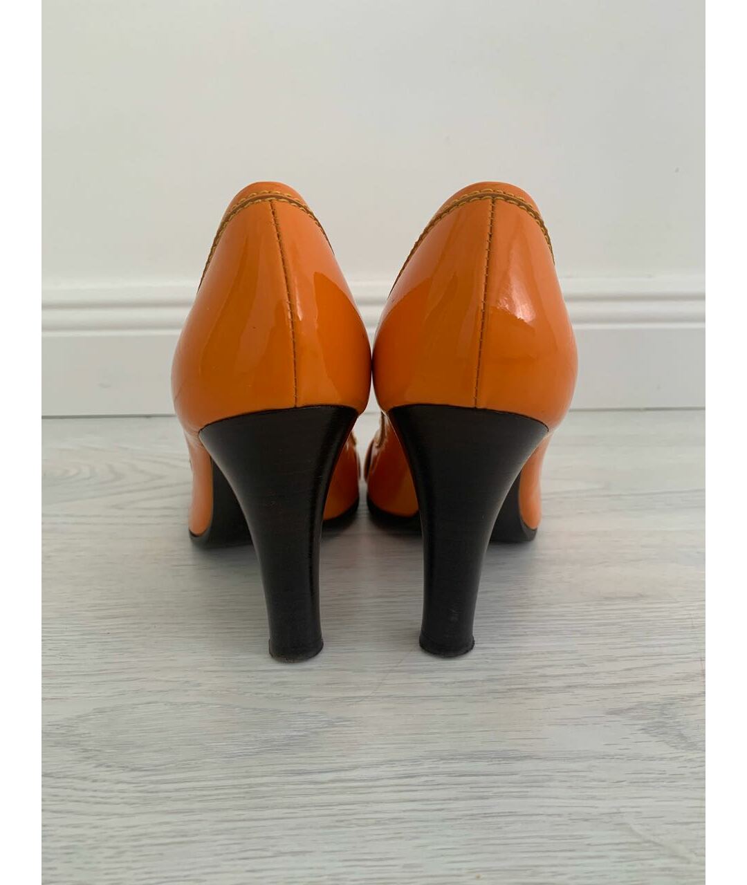 FENDI Оранжевое туфли из лакированной кожи, фото 4