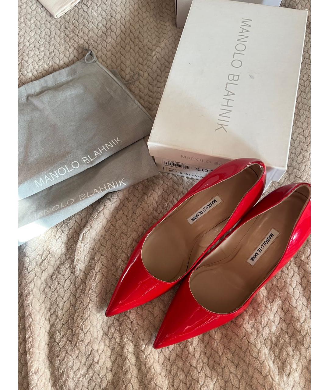 MANOLO BLAHNIK Красные туфли из лакированной кожи, фото 3