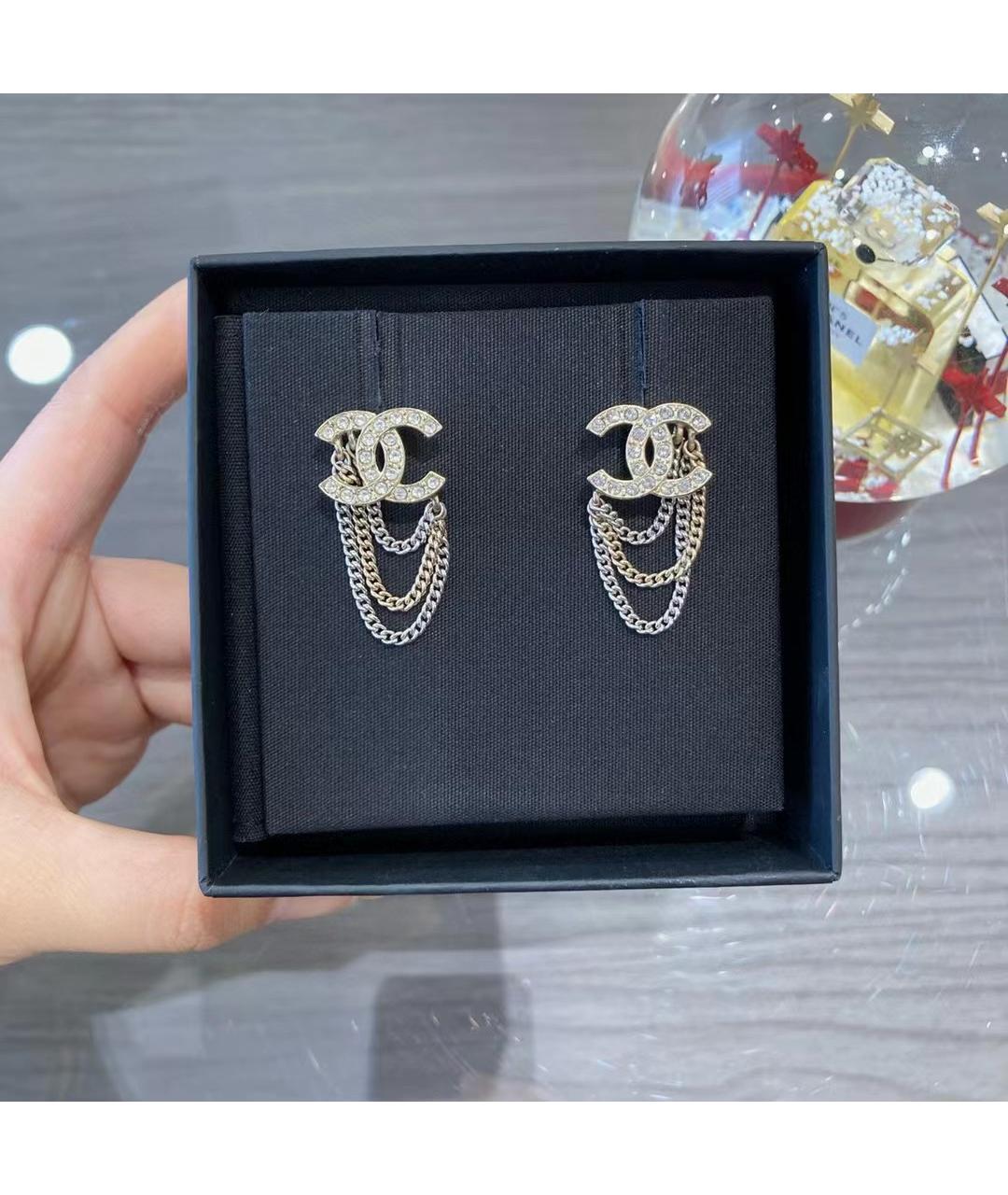 CHANEL Золотые серьги, фото 3