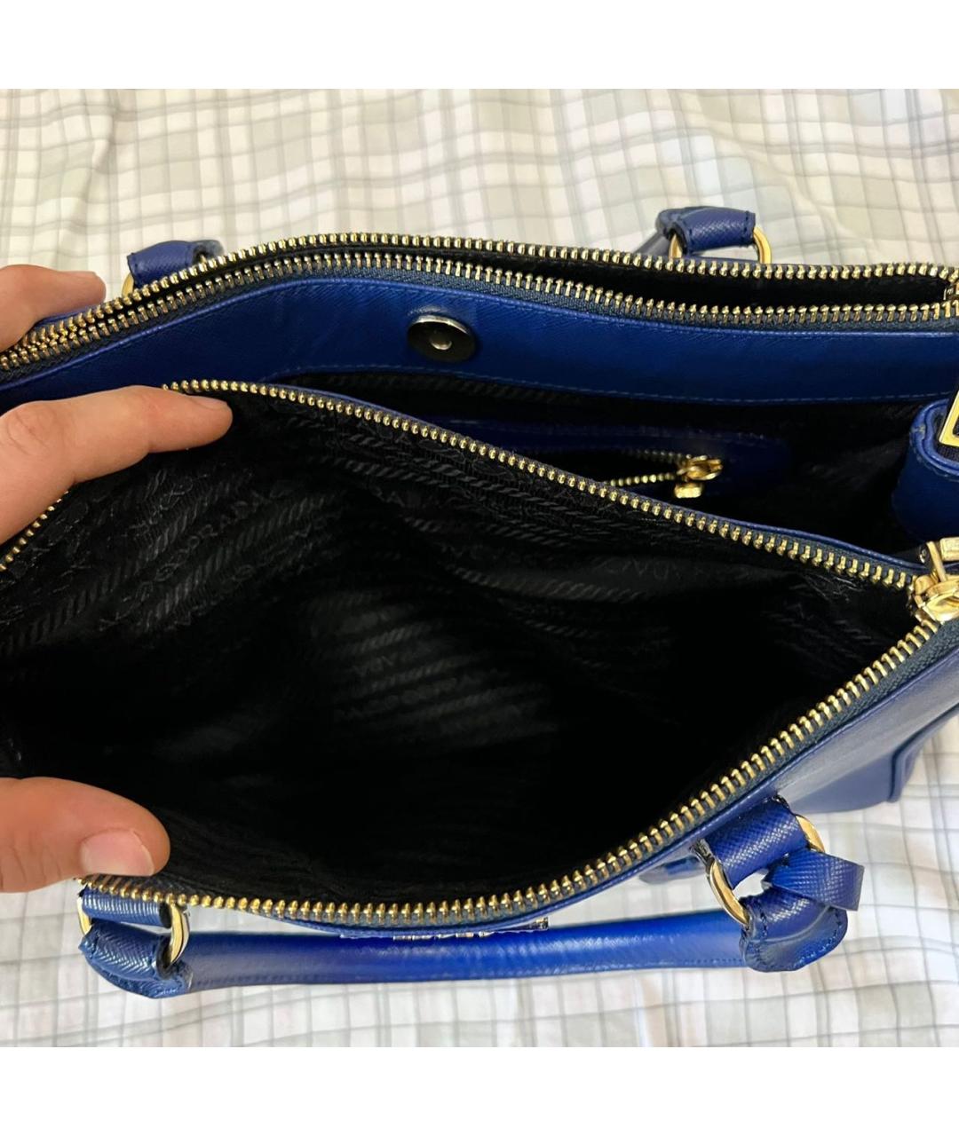 PRADA Темно-синяя кожаная сумка с короткими ручками, фото 8
