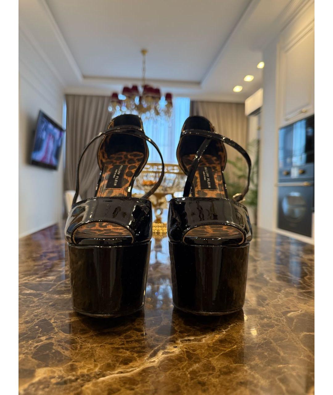 PHILIPP PLEIN Черные босоножки из лакированной кожи, фото 5