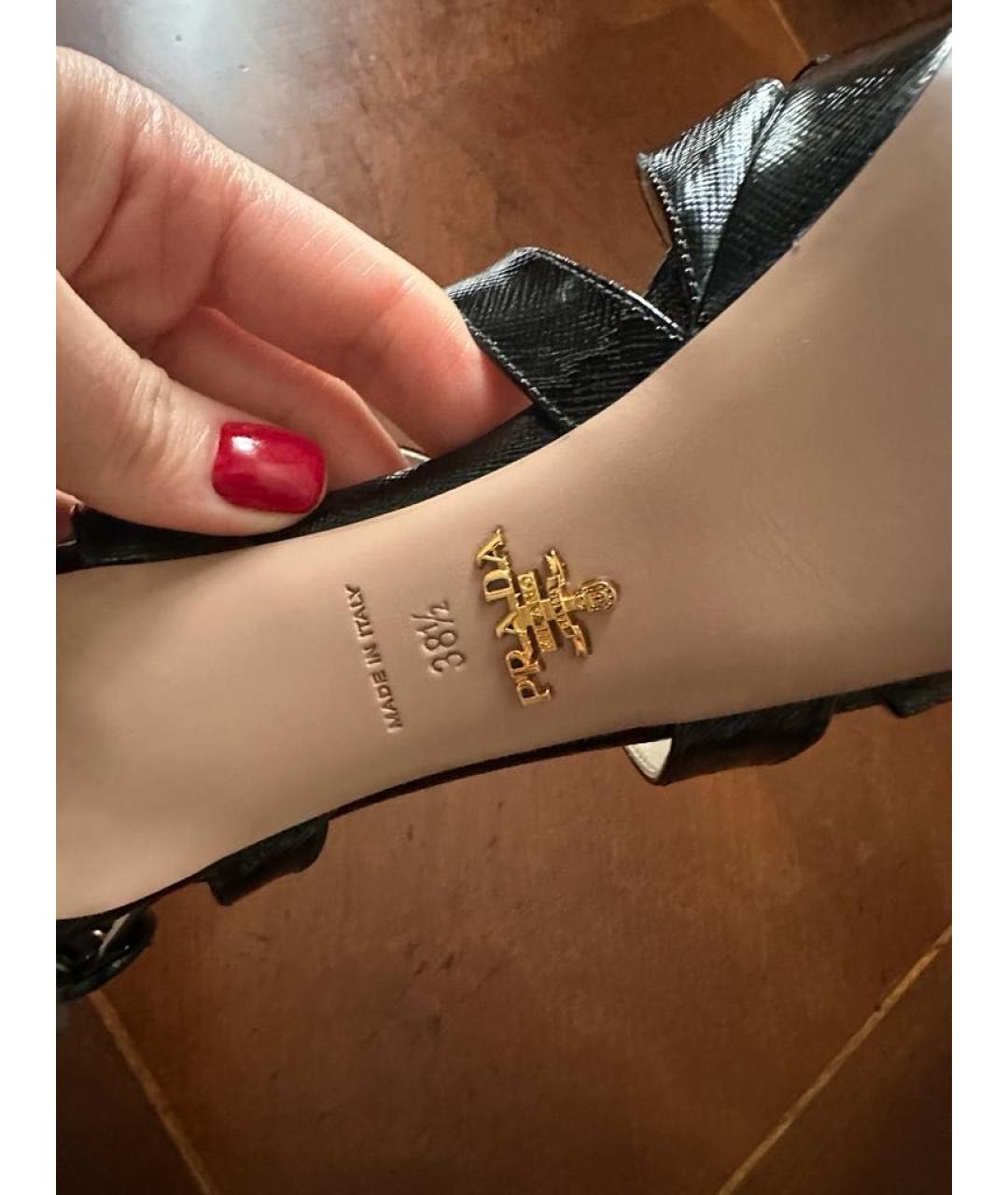 PRADA Черные кожаные босоножки, фото 6