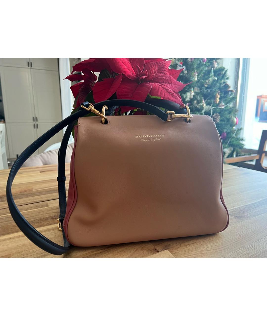 BURBERRY Розовая кожаная сумка тоут, фото 3