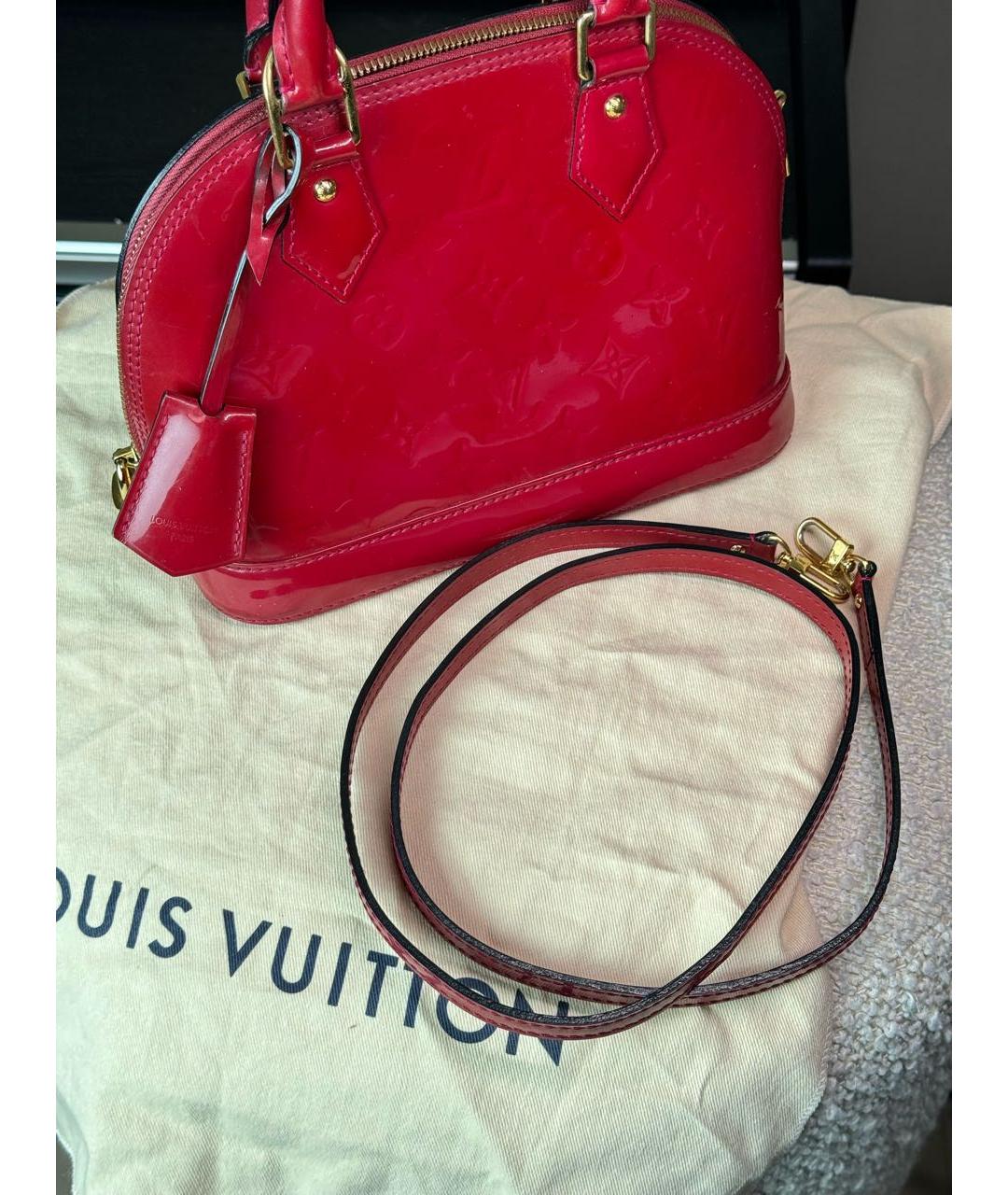LOUIS VUITTON PRE-OWNED Красная сумка тоут из лакированной кожи, фото 2
