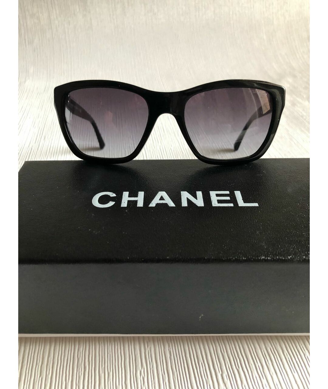 CHANEL PRE-OWNED Черные пластиковые солнцезащитные очки, фото 8